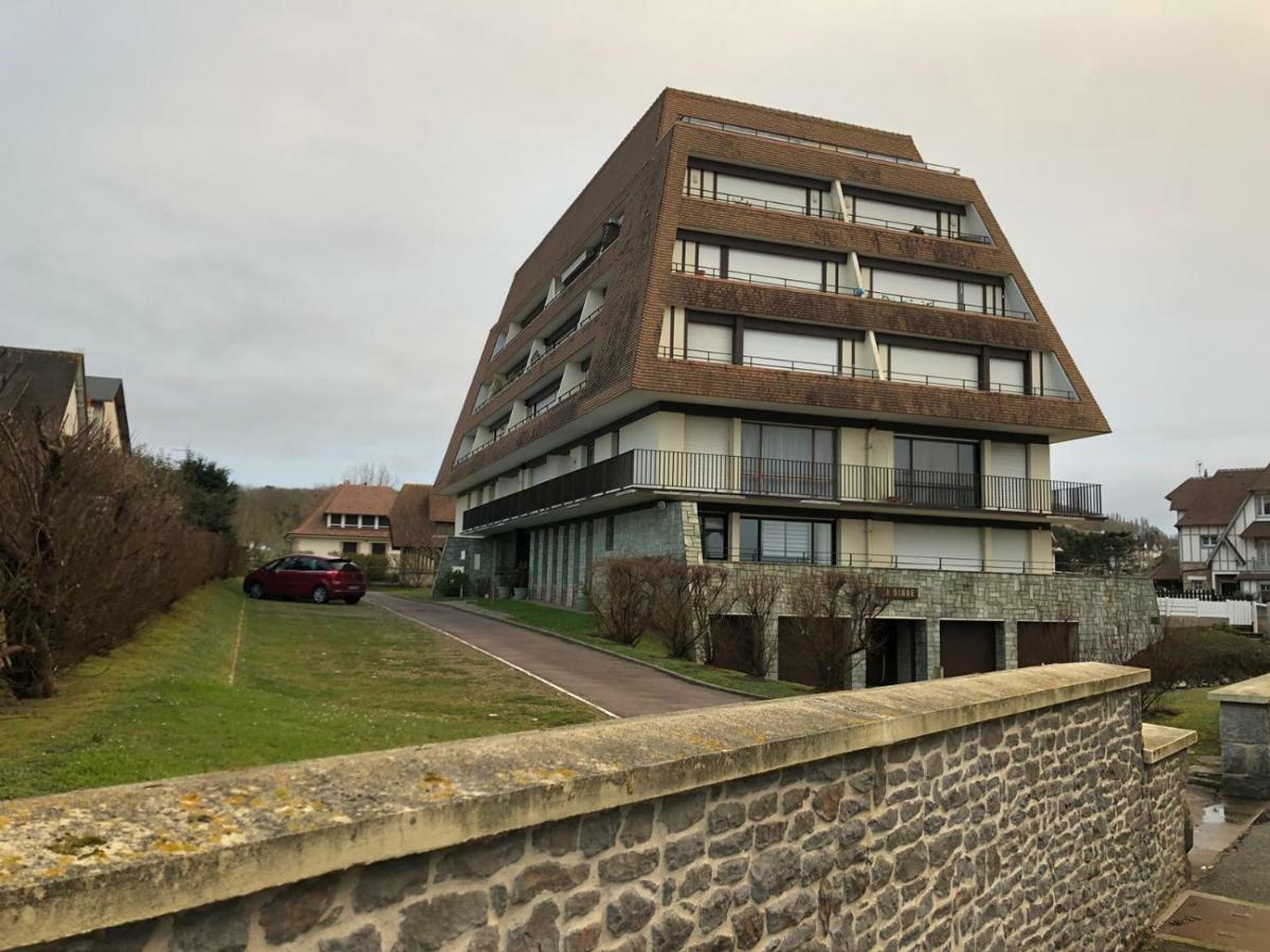 La digue 45 Rue des Lais de Mer Benerville-sur-Mer Extérieur photo